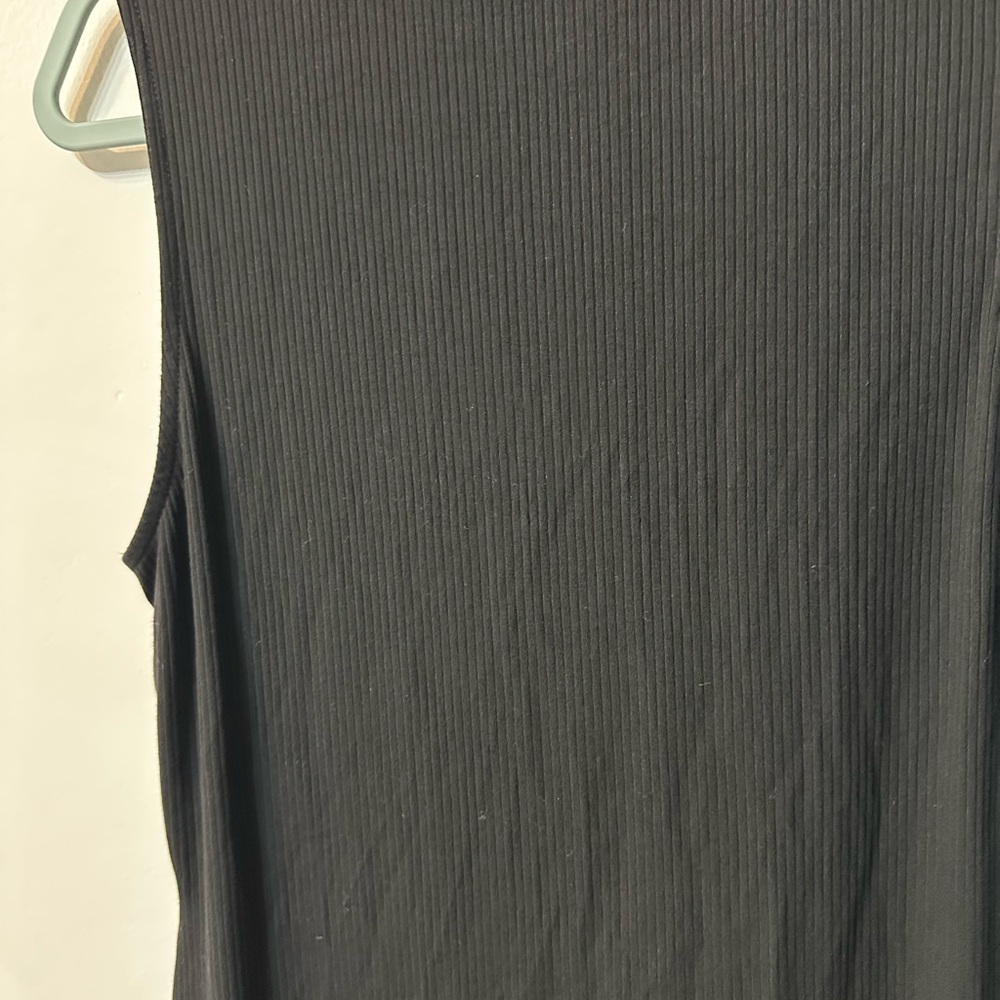 ❣️5/$25❣️Doe & Rae Black Ribbed Midi Dress with Lace-Up V-Neck - Picture 4 of 6